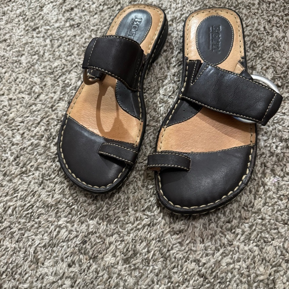 Born Brown and Tan Women's Sandals Size 6 Wide Feet - Picture 5 of 9